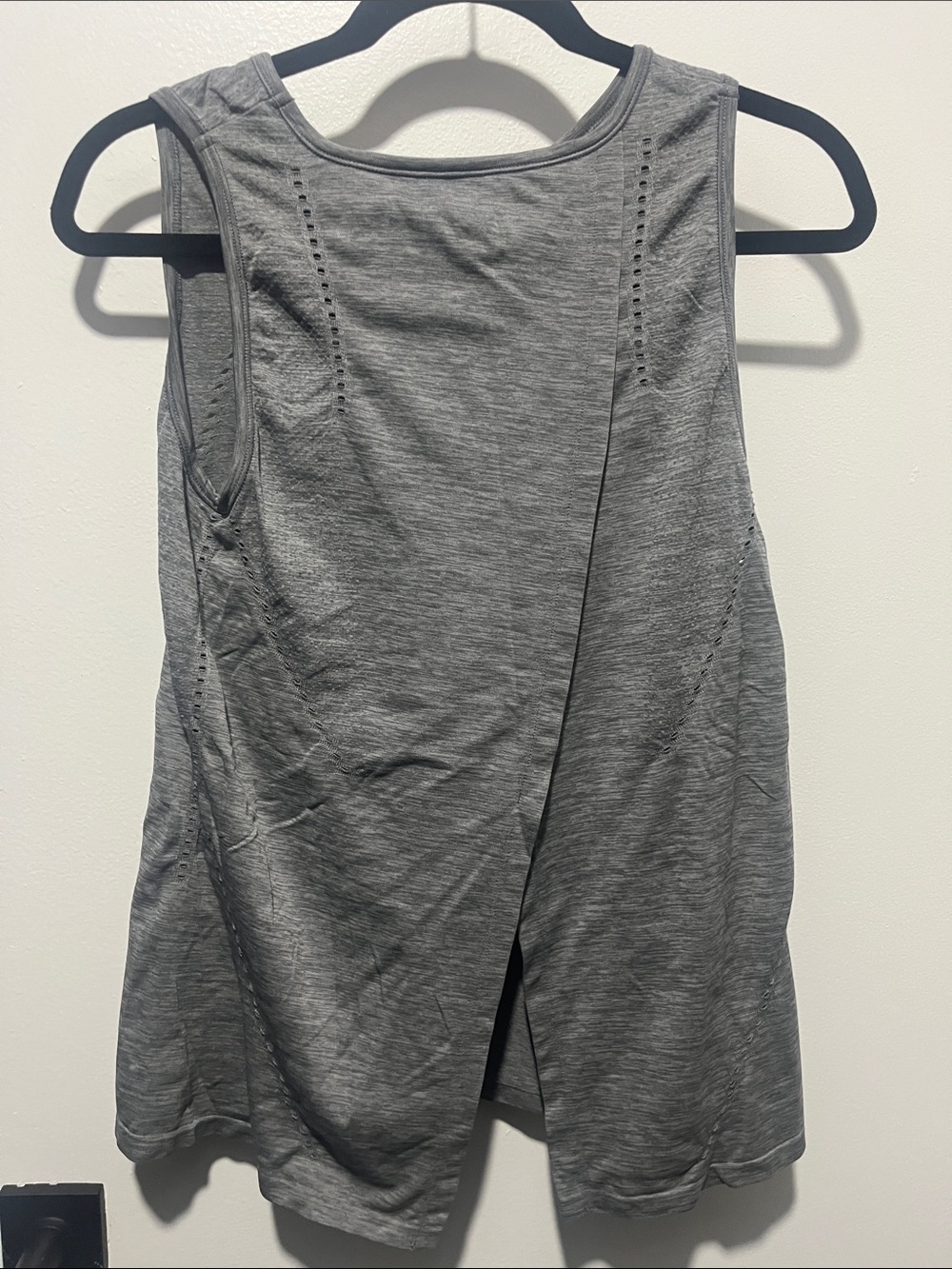 Athleta Grey Perforated Performance Tank - Picture 2 of 3